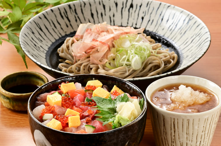 越前旬味 かいほつダイニングの料理